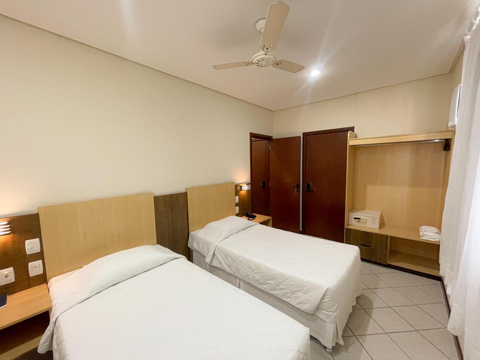 Hotel Plaza Mar Vila Velha  Eksteriør billede